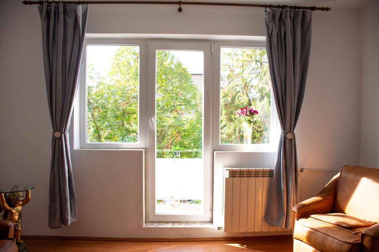 Family-Friendly Apartment Gran Varadino Esterno foto
